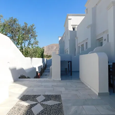 Couette-café South Beach Santorini 3*