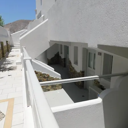 South Beach Santorini Couette-café Períssa